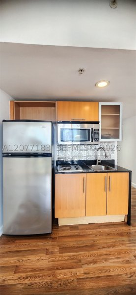 Apartment for rent at Opera Tower 1216