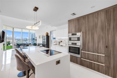 Alquiler de apartamento en Paramount Miami WorldCenter 1408