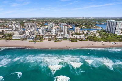 Comprar apartamento no Oxford Towers Apt 905