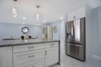 Comprar apartamento no Oxford Towers Apt 905