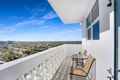 Comprar apartamento en Galt Towers PHB