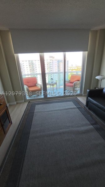 Apartment for rent at Ocean Reserve 1414