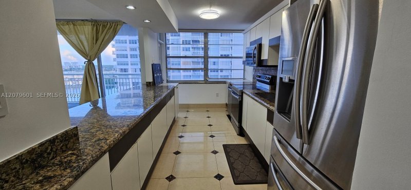 Condo for sale at Del Prado North Tower 1501