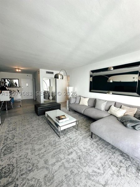 Condo for sale at Mirador PH27