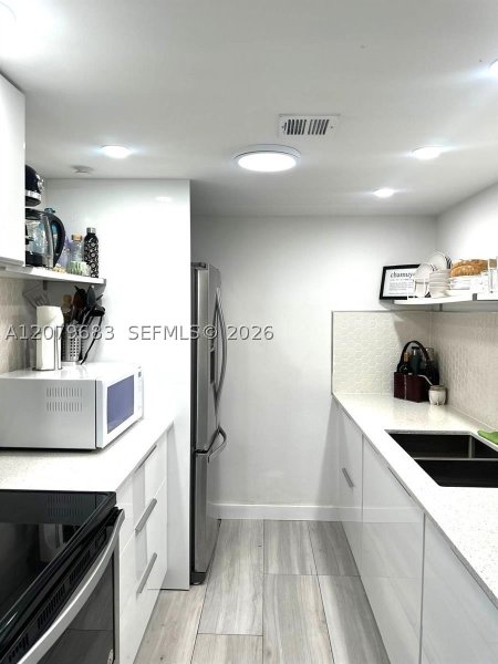 Condo for sale at Mirador PH27