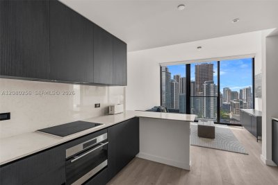 Aluguel de apartamento no E11EVEN Hotel & Residences Executive 09