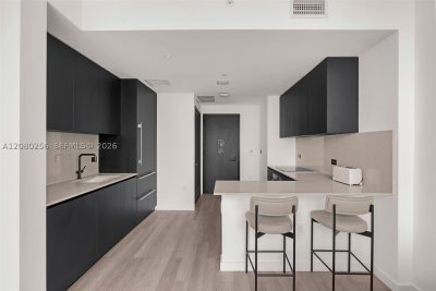 Aluguel de apartamento no E11EVEN Hotel & Residences Executive 09