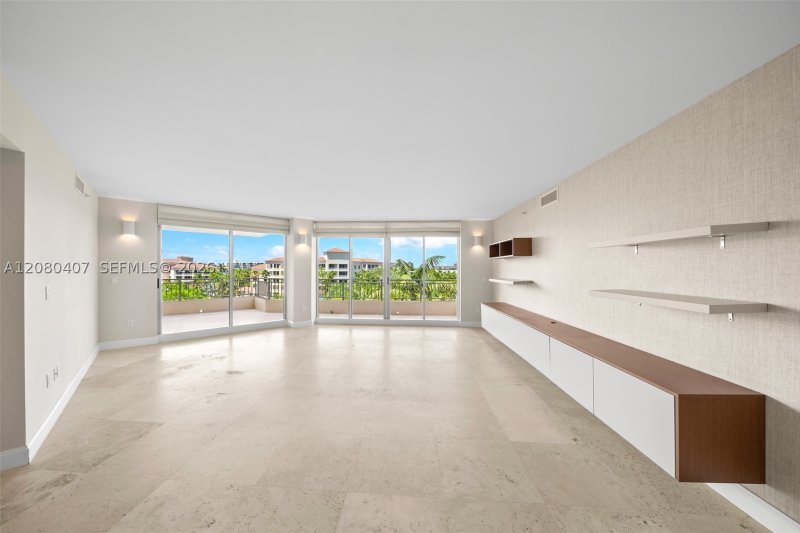 Alquiler de apartamento en Ocean Club Lake Tower 507