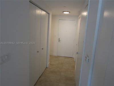 Aluguel de apartamento no Aria on The Bay 3404