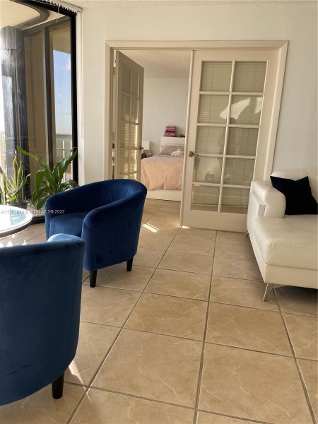 Condo for sale at Towers of Quayside 4 1104