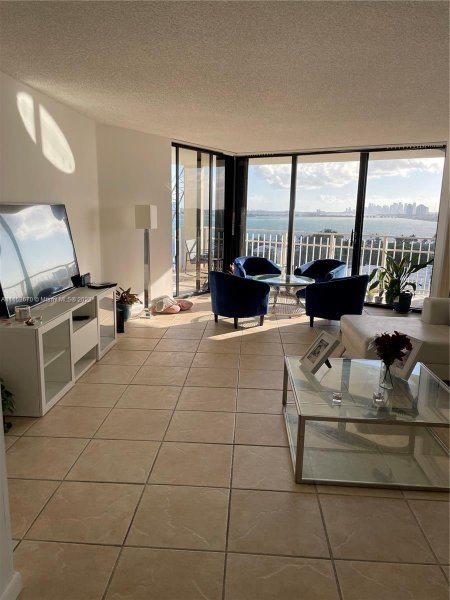 Condo for sale at Towers of Quayside 4 1104