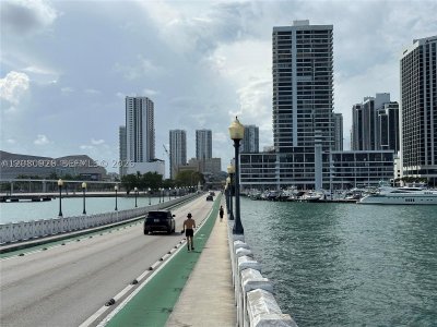 Comprar apartamento en The Venetia 11J