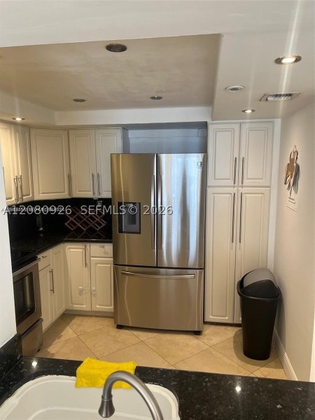 Condo for sale at The Venetia 11J