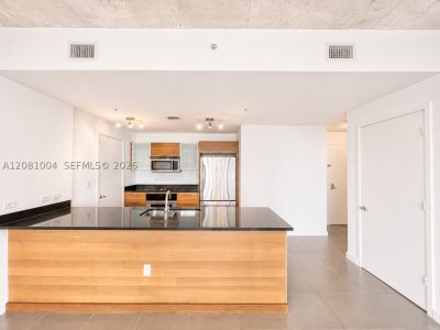 Comprar apartamento en Midtown Miami 4 H1604