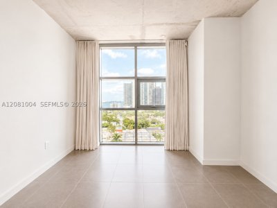 Comprar apartamento en Midtown Miami 4 H1604