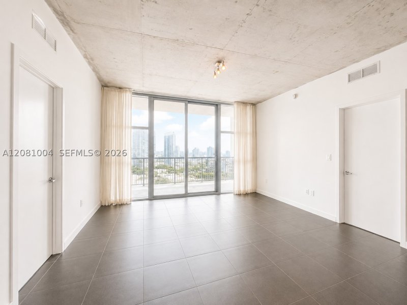 Comprar apartamento en Midtown Miami 4 H1604