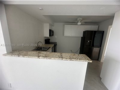 Aluguel de apartamento no 200 Leslie 1023