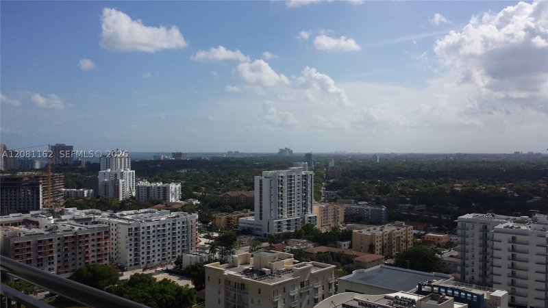 Alquiler de apartamento en Nine at Mary Brickell Village 2305