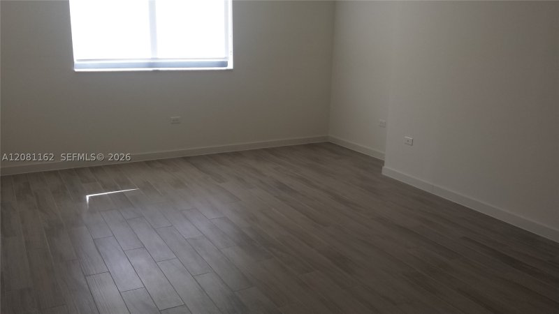 Alquiler de apartamento en Nine at Mary Brickell Village 2305