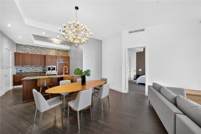 Comprar apartamento no Trump Tower One PH 4307