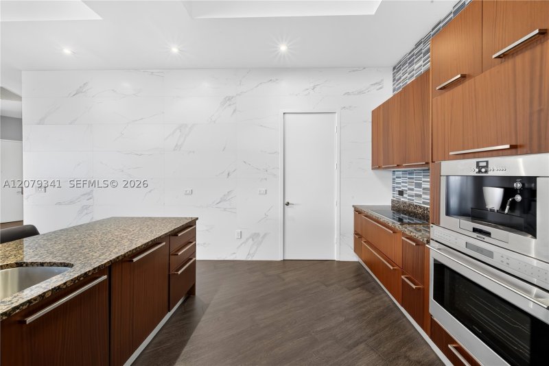 Comprar apartamento en Trump Tower One PH 4307
