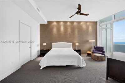 Comprar apartamento no Trump Tower One PH 4307