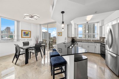 Comprar apartamento en Cite On The Bay 1502
