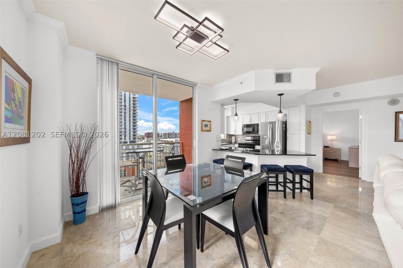 Comprar apartamento no Cite On The Bay 1502