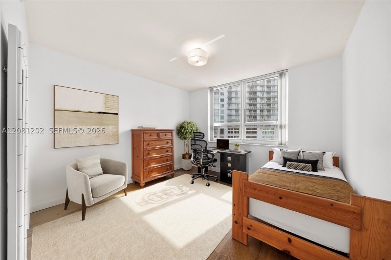 Condo for sale at Cite On The Bay 1502