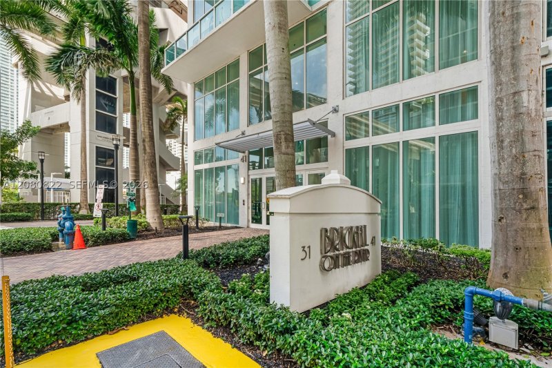 Condo for sale at Brickell on the River South 1607
