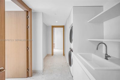 Comprar apartamento no Seaway North at the Surf Club 701