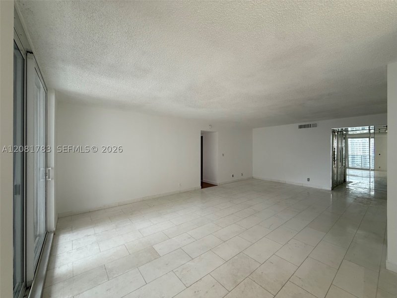 Condo for sale at La Mer Estates 1206