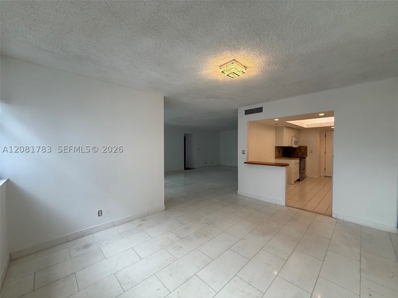 Condo for sale at La Mer Estates 1206
