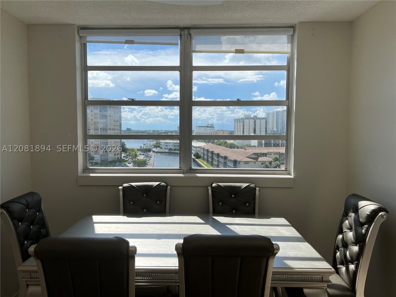 Apartment for rent at Plaza Towers North 812