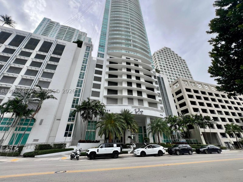 Apartment for rent at The Plaza Tower I 1109