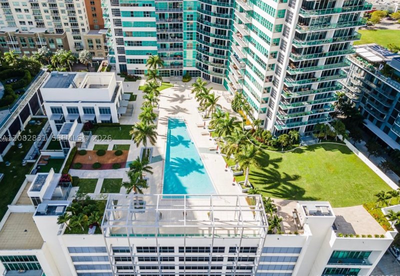Aluguel de apartamento no Midtown Miami 4 H1007