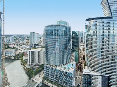 Icon Brickell Tower I Apt #4610
