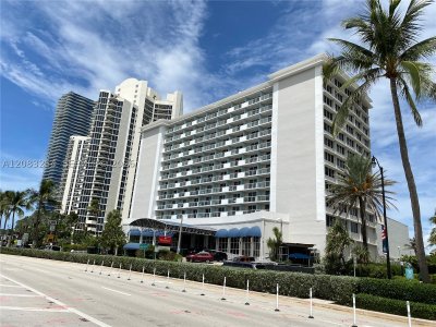 Comprar apartamento no Aventura Beach Club 314