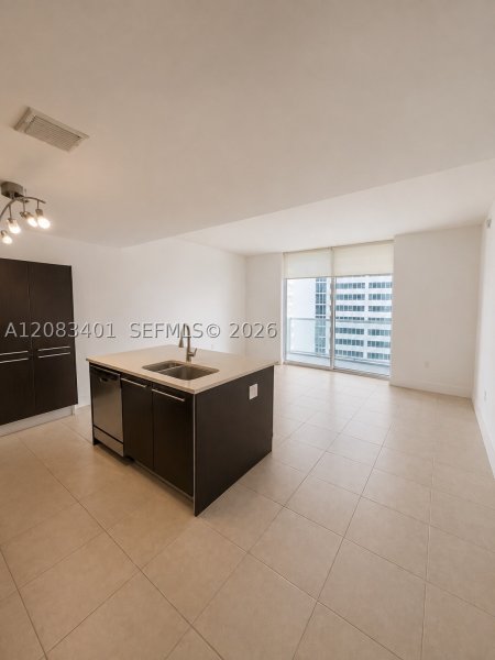 Apartment for rent at Quantum 3007