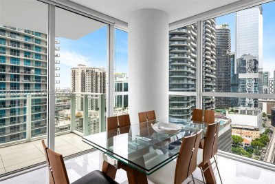 Aluguel de apartamento no The Bond 2509