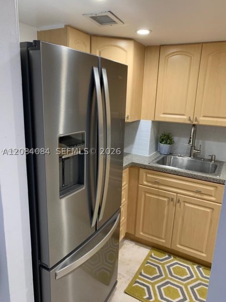 Apartment for rent at Triton Towers 1016