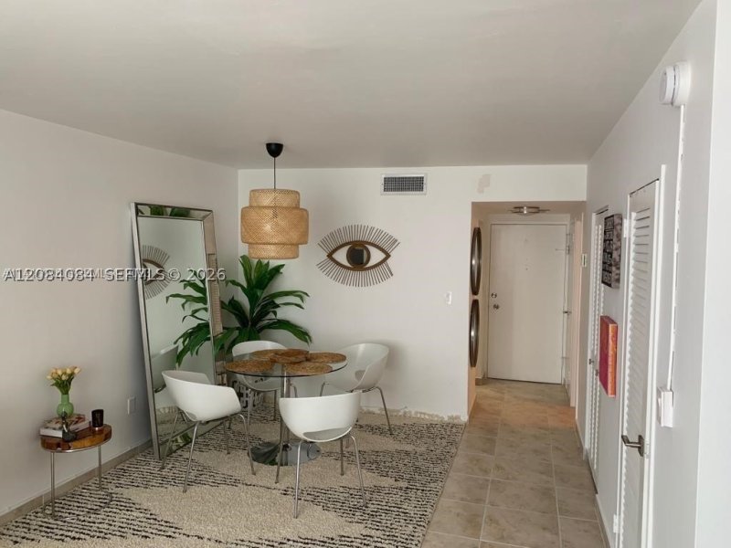 Apartment for rent at Triton Towers 1016
