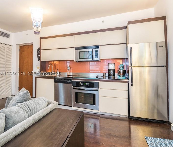 Property photo # 2