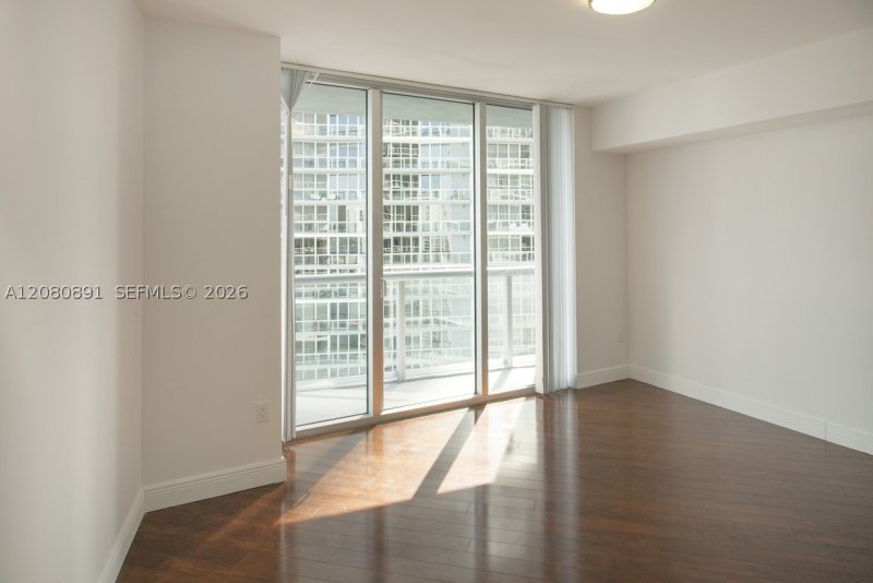 Apartment for rent at Icon Brickell Tower I 3507