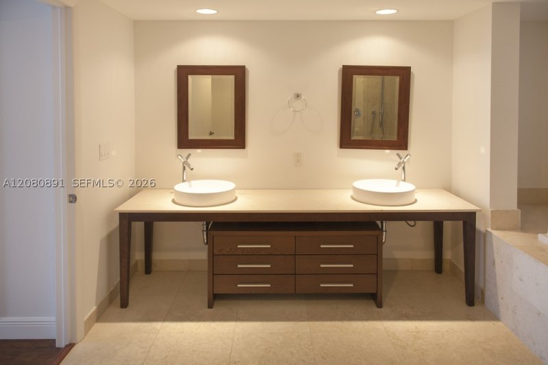 Apartment for rent at Icon Brickell Tower I 3507