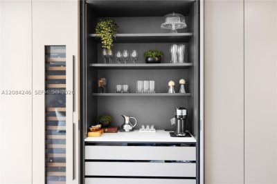 Comprar apartamento no Atlantic Three at The Point 902