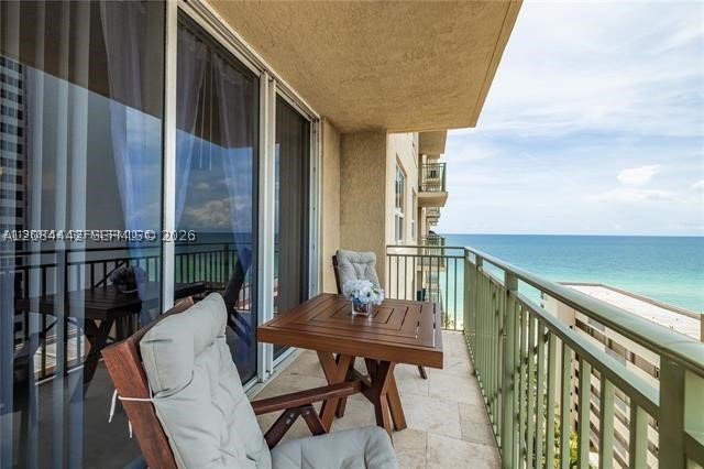 Apartment for rent at 2080 Ocean Drive 1203