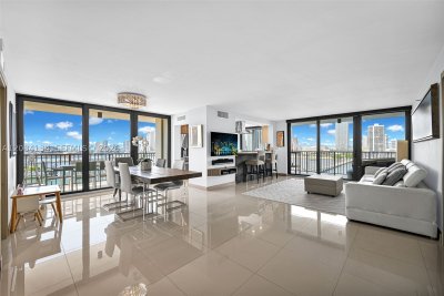 Venetian Isle Condos Apt #1208