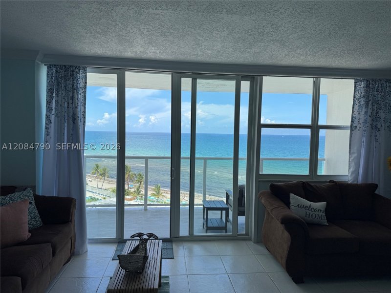 Apartment for rent at Parker Dorado 1003