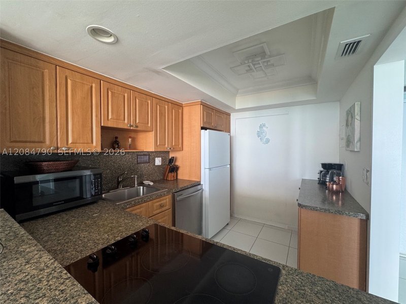 Apartment for rent at Parker Dorado 1003